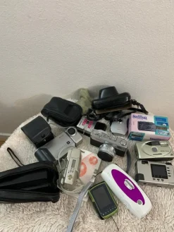 Online #223# 12 ST Kamerapaket - Minolta, Casio, Fuji, Panorama, Sanyo, Eumig Andet Optisk Udstyr