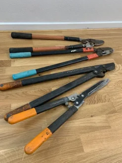 Tradera #546# 4 ST Trädgårdssaxar och sekatörer| Haveredskaber