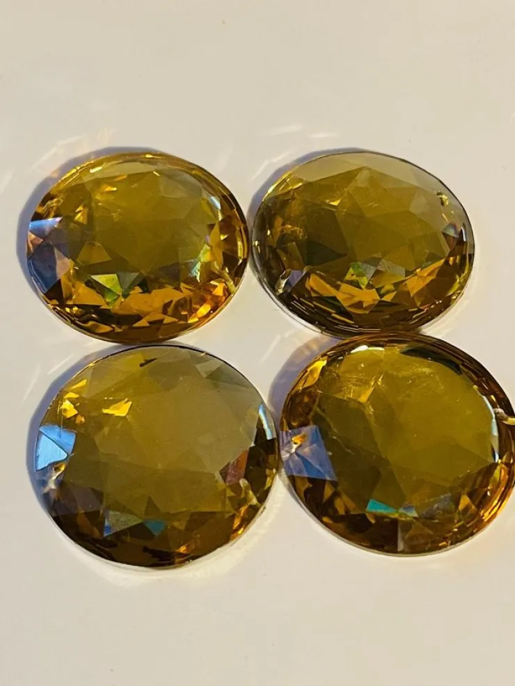 Tradera 4 st flatbacks till Scrapbooking. Ca 3 cm i diameter| Scrapbøger