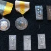 Tradera 7 st. gamla medaljer / idrottsmedaljer i svenskt stämplat silver.| Andre Mønter & Sedler