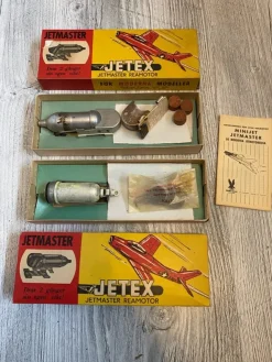 Tradera 2 st Jetex Jetmaster motorer - Vintage Modellflygmotorer| Modelmotorer