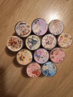 Tradera 12 st RULLAR STICKERS/KLISTERMÄRKEN- NYTT!| Scrapbøger