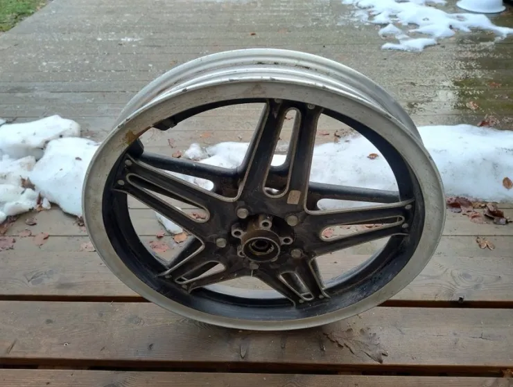 Tradera 19 tum MC-fälg Made in Japan| Motorcykler & Dele