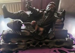 Clearance ANTIK HANDSNIDAD GUDOMLIG KINESISK SKULPTUR I TRÄ Orientalsk Kunst Og Porcelæn