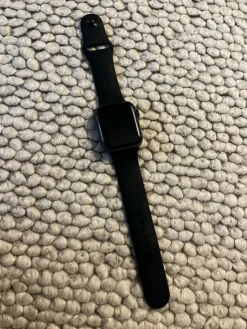 Tradera Apple Watch Series 5 44mm> Smartwatches