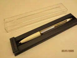 Tradera BALLOGRAF KULPENNA GULD/VIT> Kuglepenne & Tilbehør