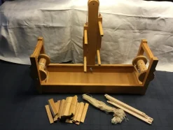 Tradera Bandväv - Vävstol för att väva band - smala löpare för fönsterbrädor, Festremsa| Øvrigt Hobby