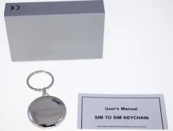 Tradera Beverly Hills Formula SIM card reader circa 00s-new and boxed (Weight: 78g)> Mobilia