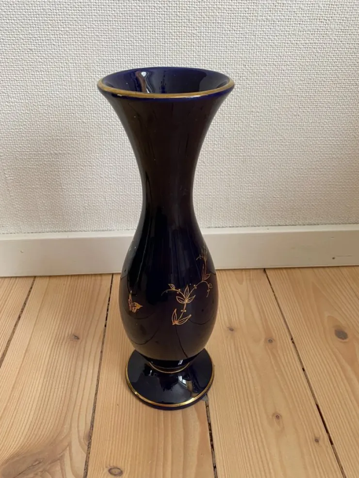 Best Sale Blå Jasba vas med gulddekor, 27 cm hög. Brugs- & Pyntegenstande