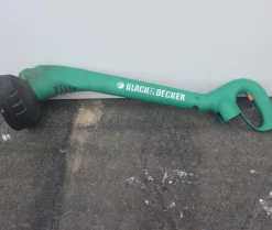 Tradera Black & Decker grästrimmer| Havemaskiner