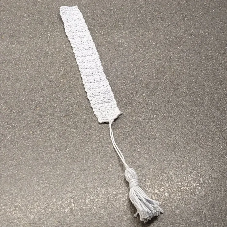 Tradera Bokmärke ljusblå/grå virkat| Tilbehør