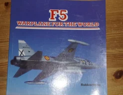 Cheap bra bok om flyg * F5 WARPLANE FOR THE WORLD Fly- Og Flyhistorie