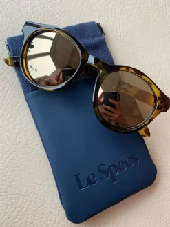 Online Bruna Le Specs ”Hey Macarena” solglasögon Solbriller