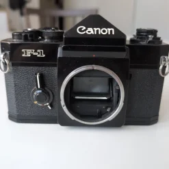 Tradera Canon F-1| Fotokameraer