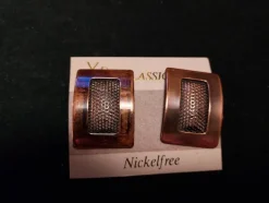 Tradera clips BRONSFÄRGADE 90-tal Fyrkant 2,5x3,2 cm> Øreringe