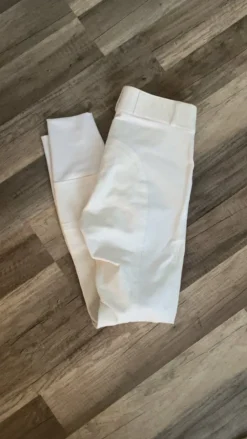 Tradera CRW vita ridbyxor 34> Ridning Og Ridesport