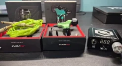 Tradera FK Irons Spectra Halo2 Crossover tatueringsmaskin och Strömförsörjning.| Tatovering