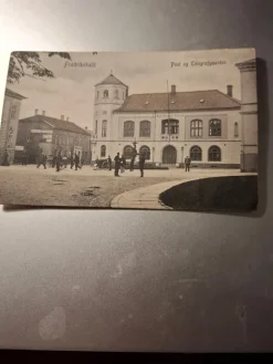 Tradera FREDRIKSHALD - POST OG TELEGRAFGAARDEN 190?| Nordiske Lande