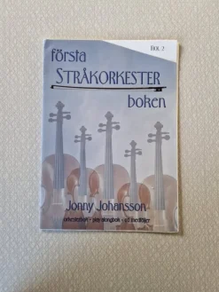 Tradera Första stråkorkester boken Fiol 2 - Jonny Johansson Notposten noter| Noder Og Nodehæfter