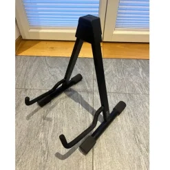 Tradera Gitarrstativ Supreme Stands| Musikinstrumenter
