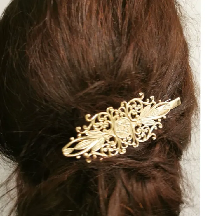 Outlet Guldpläterad mässing hårklämma. Bryllupstilbehør