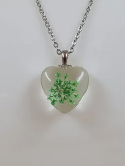 Tradera Halsband i rostfritt stål med fin berlock i glas (grön)| Smykker