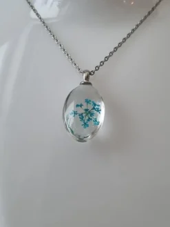 Tradera Halsband med fin berlock i glas (blå)| Smykker