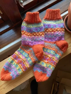 Tradera Handstickade raggsockor strl 38| Tøj