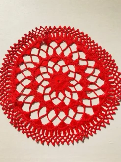 Tradera Handvirkad röd duk| Indretning & Husholdning