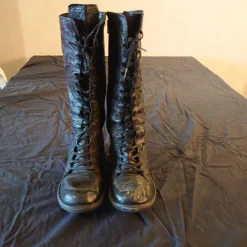 Tradera Höga Kickers kängor i läder, Svart, EU 40> Damesko