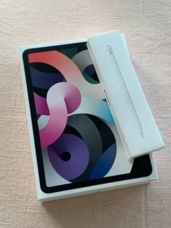 Tradera iPad Air (4:e generation) 64GB Wi-Fi + Apple Pencil (2:a generation)> Tablets