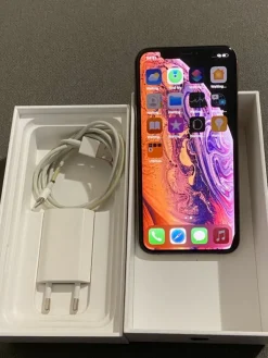 Tradera iPhone XS 256GB Guld 82%> Mobiltelefoner