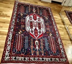 Tradera Äkta handknuten orientalisk ull matta 163x261 cm| Indretning & Husholdning