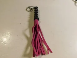 Tradera Läderpiska Minipiska Nyckelring ( 3 ) Cosplay - New Age Etc..| Tilbehør