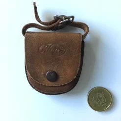 Tradera Äldre fodral RHACO i skinn till kamera linser filter Foto| Fotoudstyr