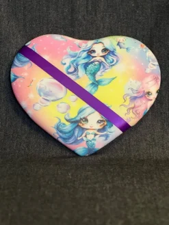 Tradera Märkestavla för simmärken/smycken Sjöjungfru/mörk lila satin| Andet Håndlavet