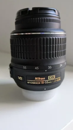 Tradera Nikon AF-S DX Nikkor 18-55mm f/3.5-5.6G VR| Kameratilbehør