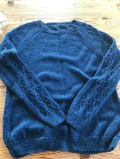 Tradera NY! Handstickade tröja i siden & baby alpacka / blå tröja/ storlek XL/| Tøj