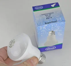 Tradera NYA! 100 watt Modelling Lamp Blixtlampa Super Leuchi E27 för Elinchrome| Fotoudstyr