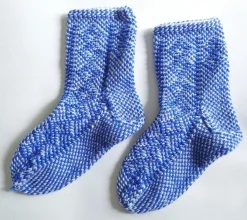 Tradera NYA Handstickade raggsockar/yllesockar strl. 22 (innermått 150 mm)| Baby, Børn & Leg