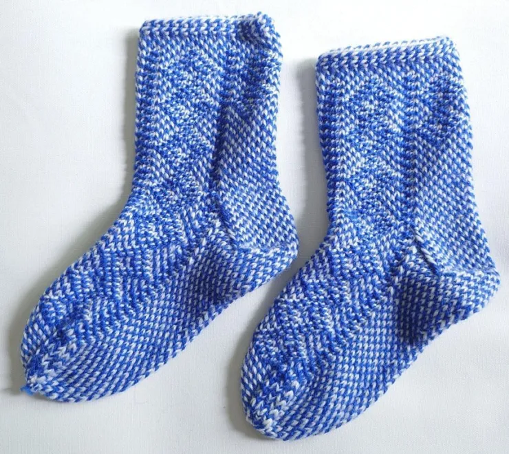 Tradera NYA Handstickade raggsockar/yllesockar strl. 22 (innermått 150 mm)| Baby, Børn & Leg