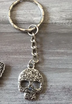 New NYCKELRING DÖSKALLE! Skull, nyckelknippa, nyckelhållare, berlocker, hänge, hängs Nøgleringe & Nøgleetuier