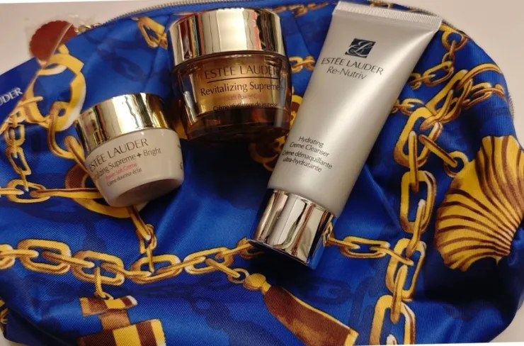 Tradera Oanvänt Estée Lauder hudvård set> Hudpleje