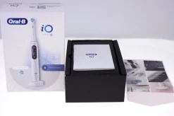 Tradera Oral-B iO box and instruction manual-EMPTY BOX-NO TOOTHBRUSH (Weight 354g)> Tandpleje