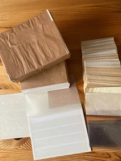 Tradera Pergamyntkuvert och instickskort med fyra rader| Tilbehør