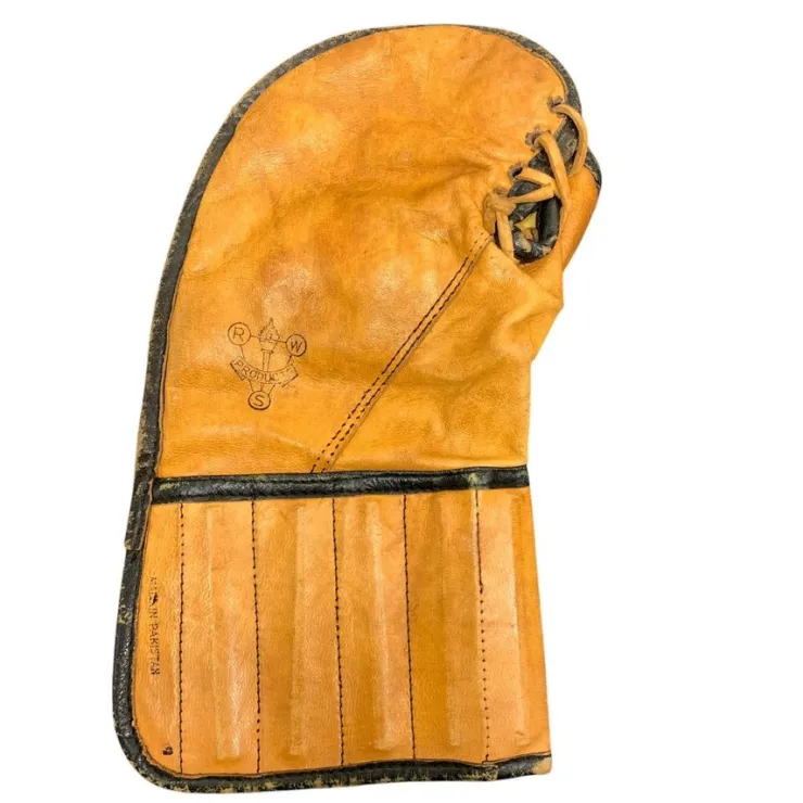 Tradera Produkt RW Cowhide Nr 3 Basebollhandske Handske> Baseball