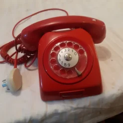 Tradera Röda Telefonen - A 002 9860/02> Fast Telefoni