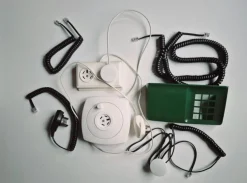 Tradera Retro Telefonkomponenter 7 delar.> Fast Telefoni