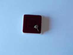 Tradera ÖRHÄNGEN i SILVER I FORM AV BLOMMA (13/5/19/5)> Øreringe