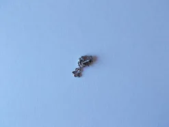 Tradera ÖRHÄNGEN i SILVER MED OFÄRGAD STEN (13/5/19/5)> Øreringe